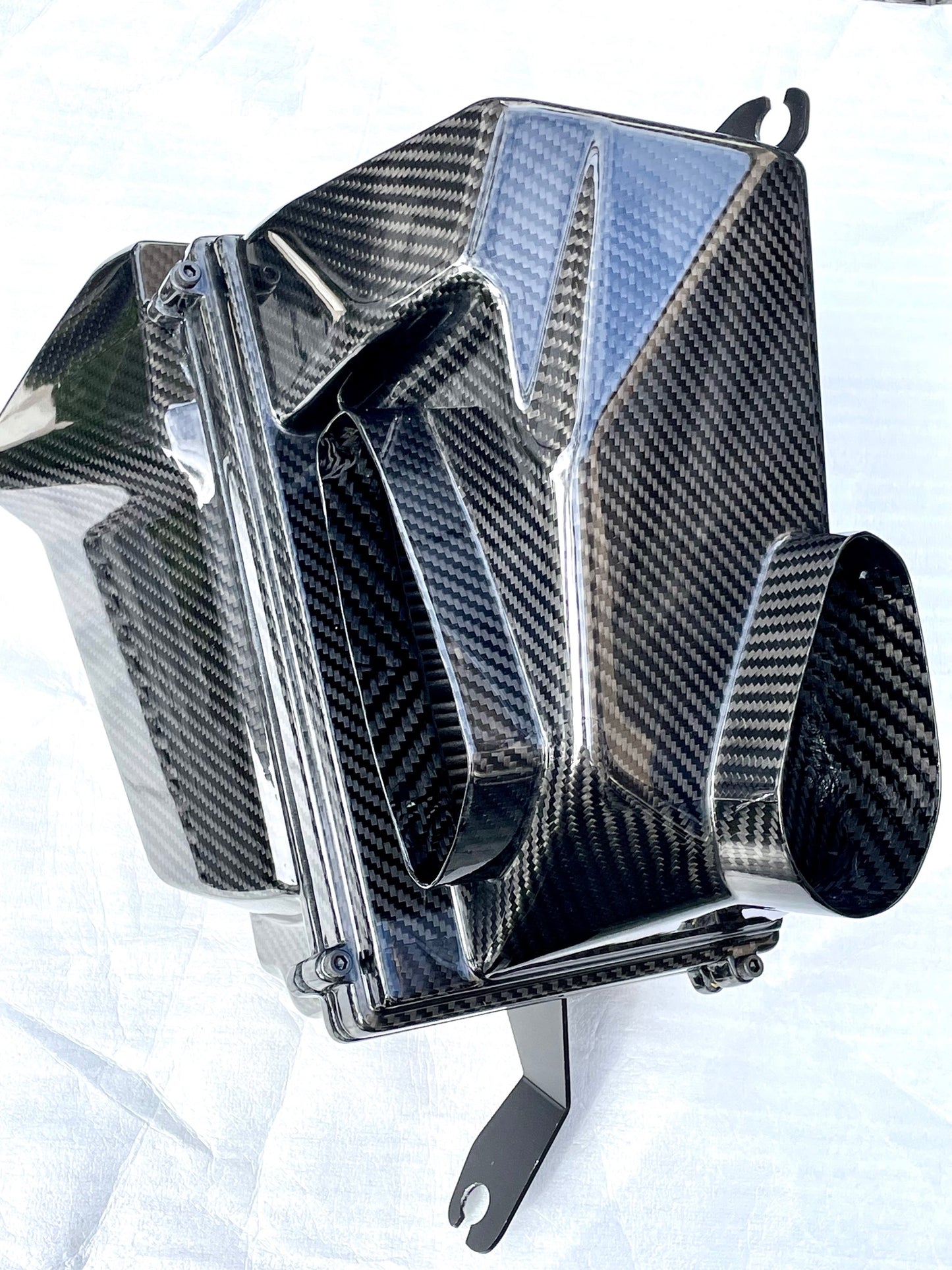 RB26 Dry Carbon Airbox - R32 R33 R34 GTR *PRE ORDER*