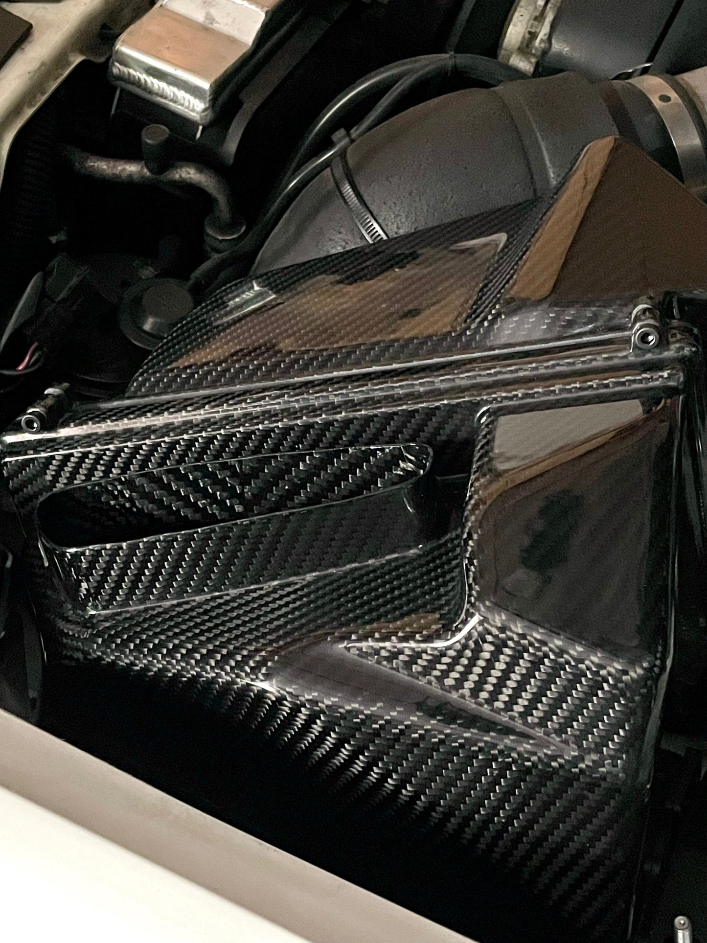 RB26 Dry Carbon Airbox - R32 R33 R34 GTR *PRE ORDER*